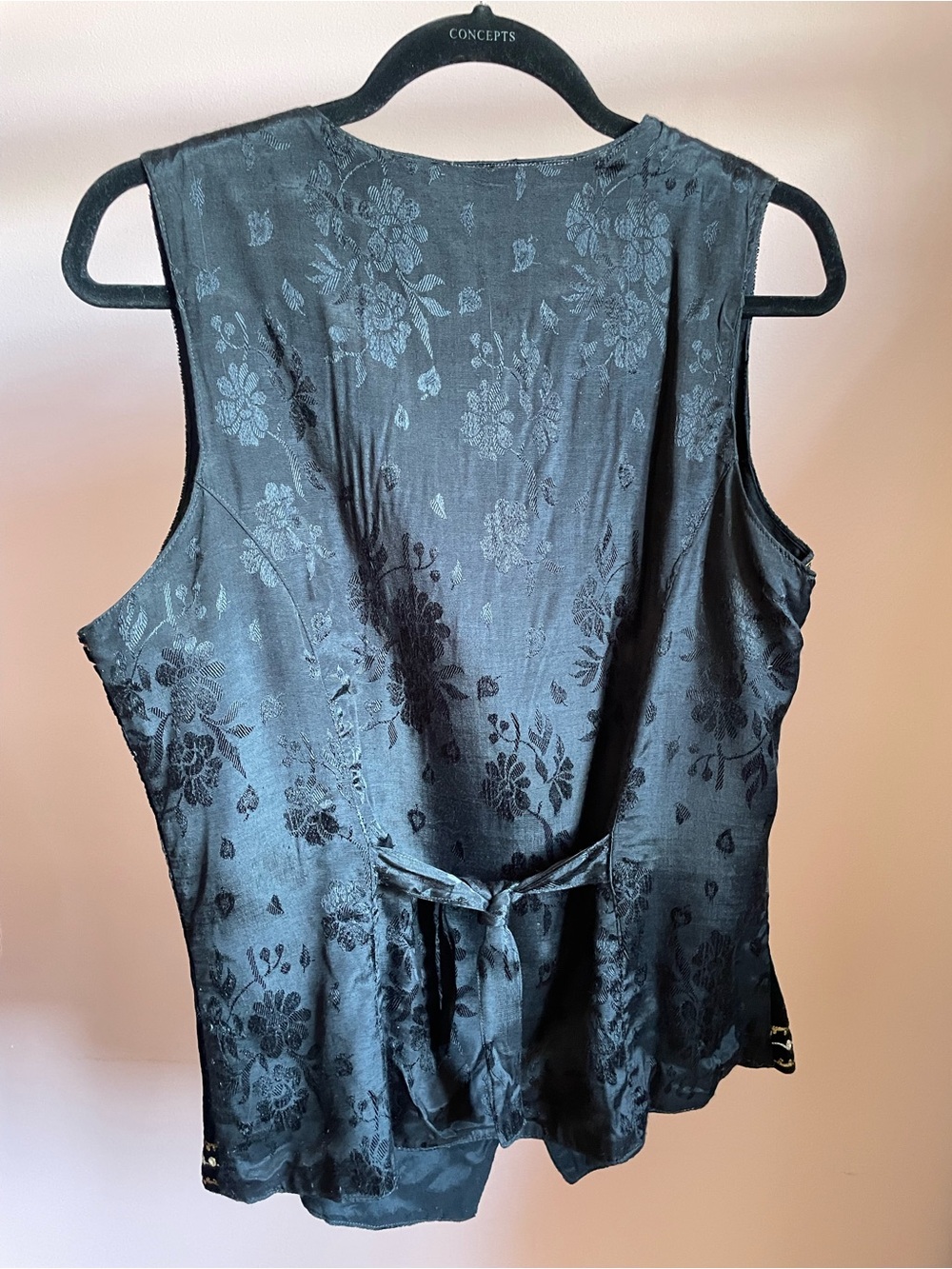 Vintage 90s René Derhy Black Velvet Floral Embroidered Boho Sleeveless Vest - Picture 6 of 10
